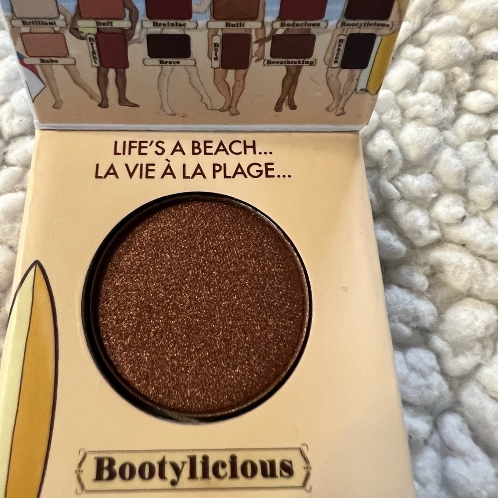 Eyeshadow by the Balm​​​​ - Picture 4 of 4